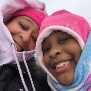 Meet your Posher, April